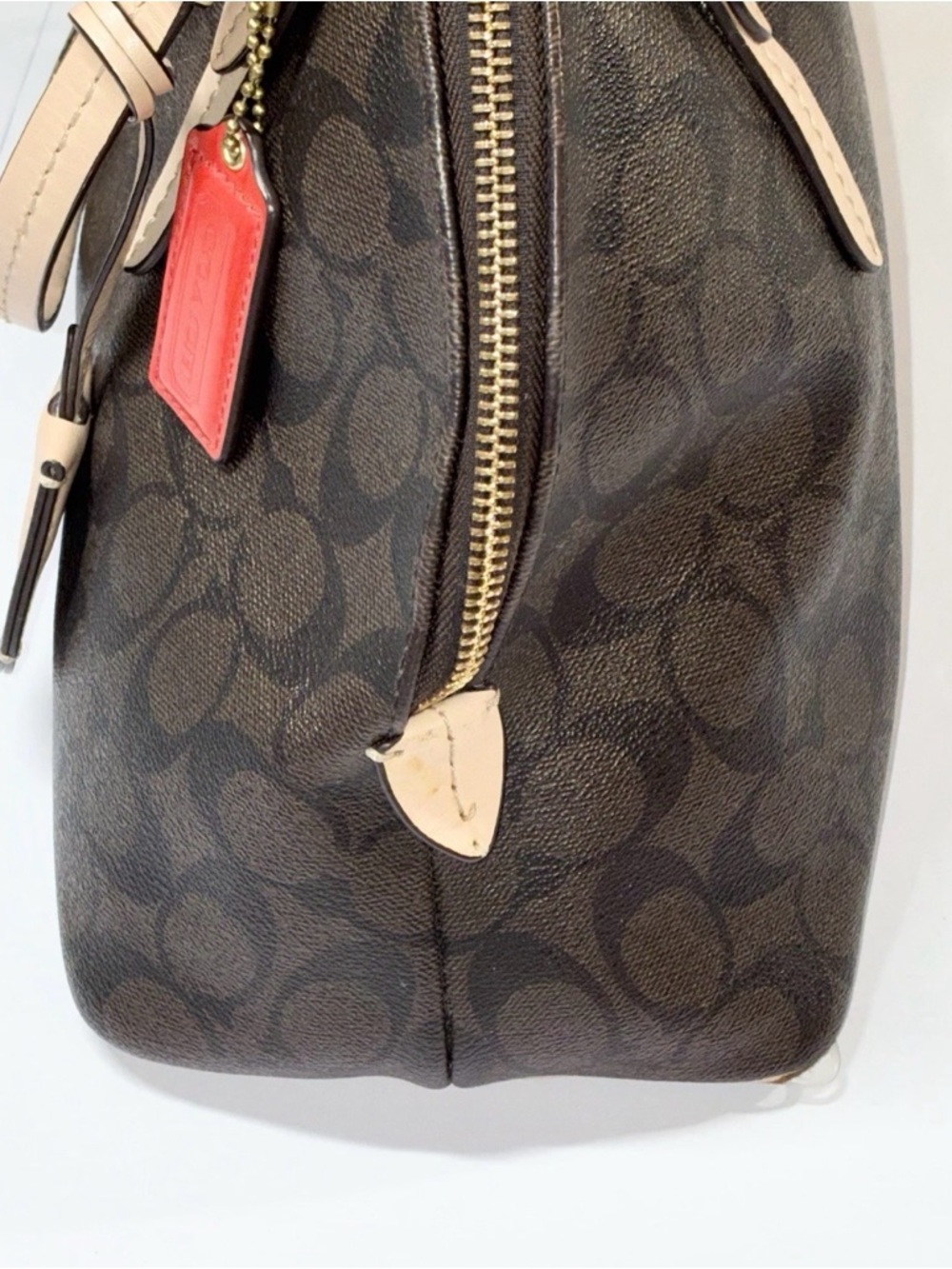 Coach Brown Signature Satchel with Light Beige Trim - Picture 2 of 9